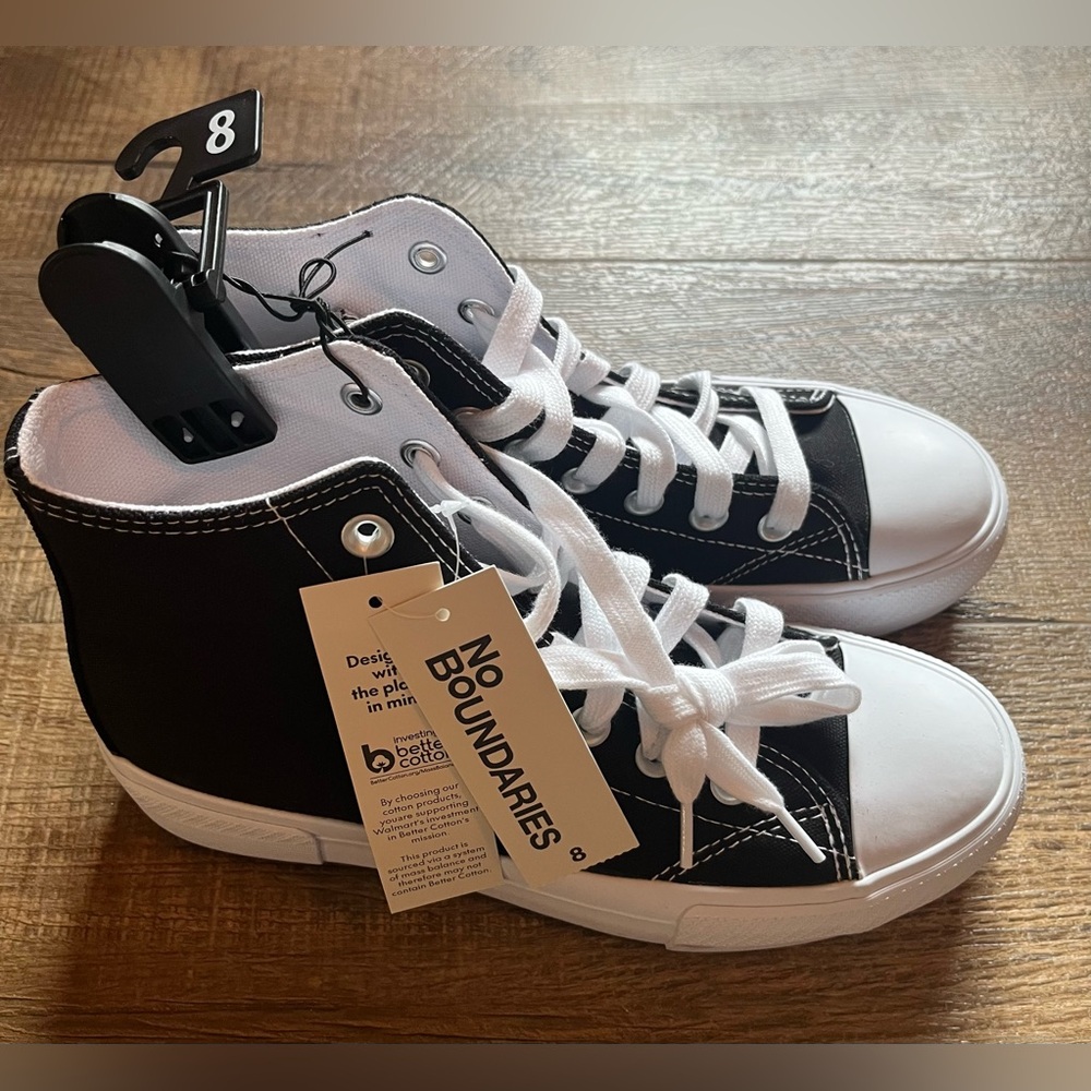 Black and White Platform Lace Up Hi-Top Canvas Sneakers. NWT. Women’s Size 8 - Picture 8 of 15
